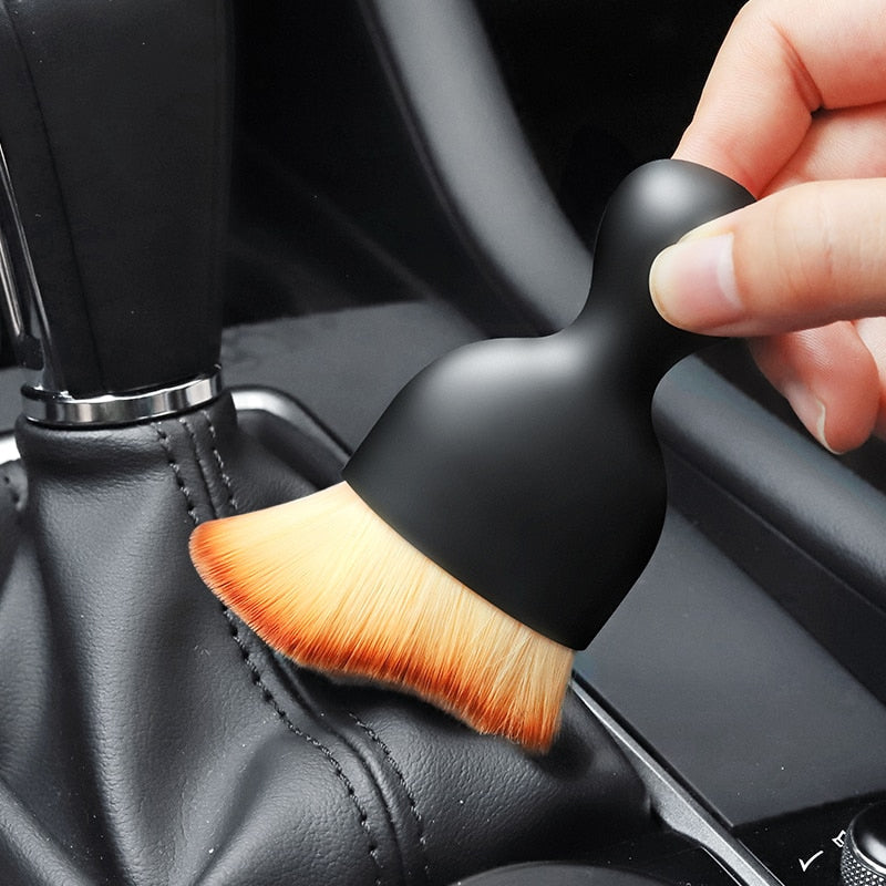 AutoDetailer – De Ultieme Reinigingstool voor een Brandschoon Auto-Interieur!